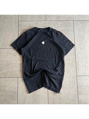 Apple Logo  s    Tech Employee Promo